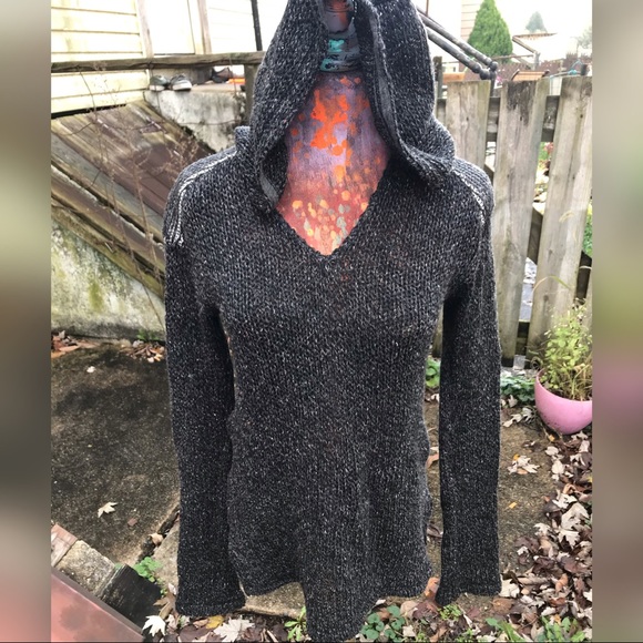 Anthropologie Sweaters - Anthropologie Grey Knit Hooded Sweater